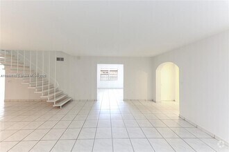 Building Photo - 3019 SW 68th Terrace