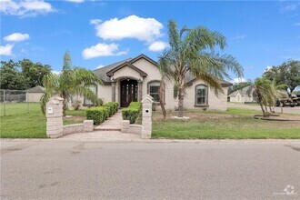 Building Photo - 7725 Wagon Trail Dr