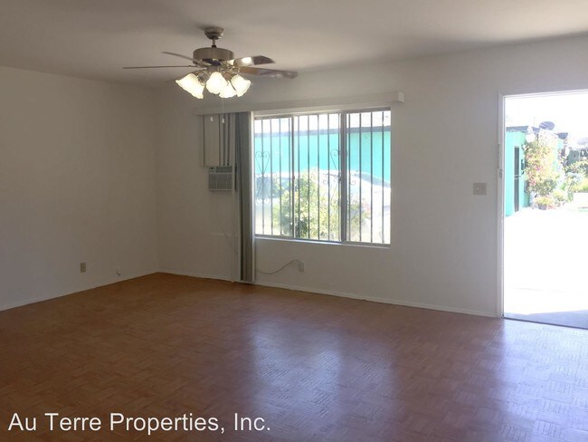 Foto del edificio - 4811-4815 Santa Ana St