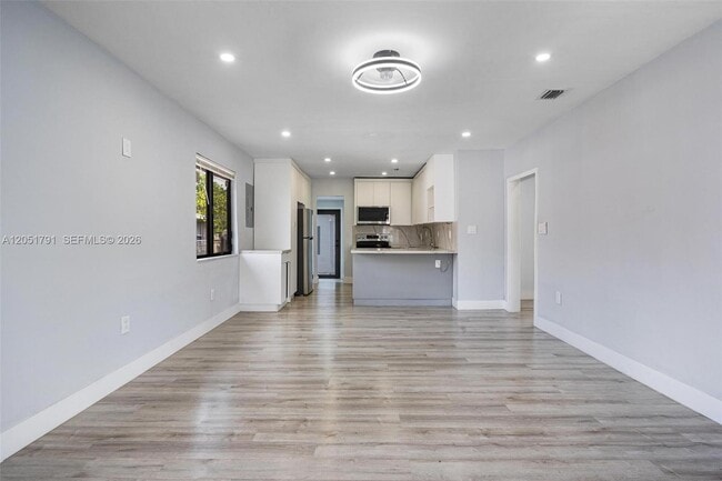 Foto del edificio - 781 NW 108th St