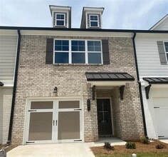 Building Photo - 5350 Fox Den Rd