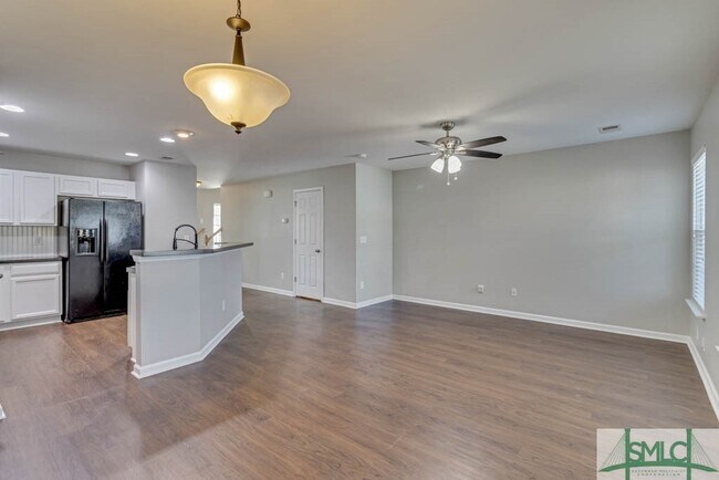 Foto del edificio - 45 Timber Crest Ct