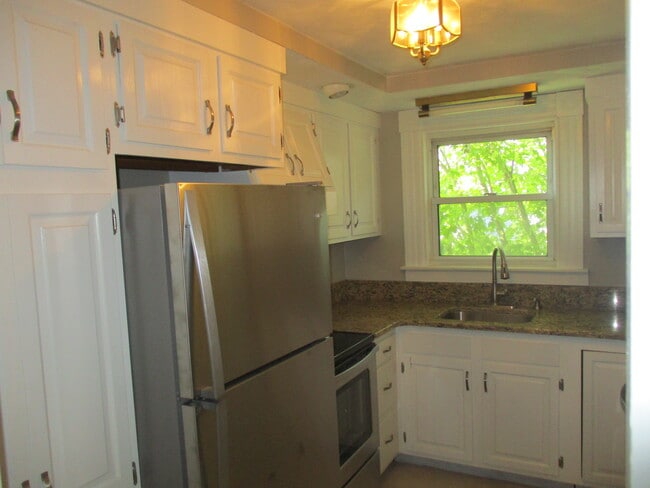 313 Walnut St