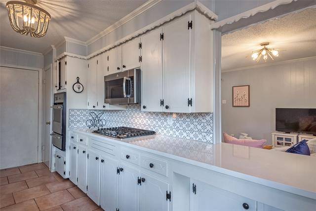 Foto del edificio - 5739 Banting Way