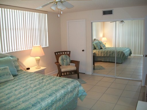 Building Photo - 3640 N Ocean Dr