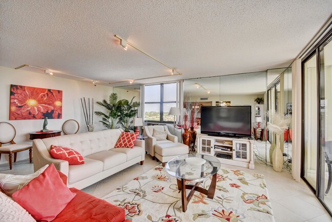 Foto del edificio - 4600 S Ocean Blvd