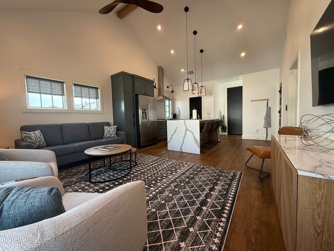 Photo - 1921 Runway Blvd House