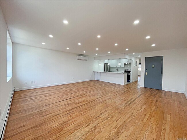 Foto del edificio - 25-36-36 21st St
