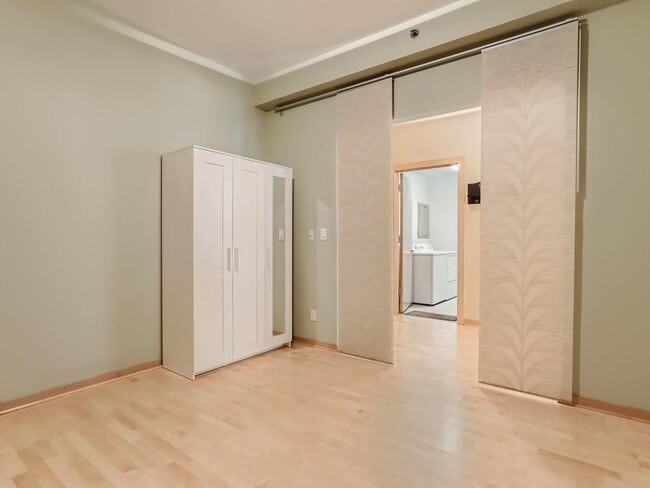 Foto del edificio - 401 N 2nd St