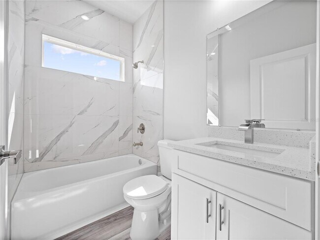 Foto del edificio - 4034 SW 157th Place Rd