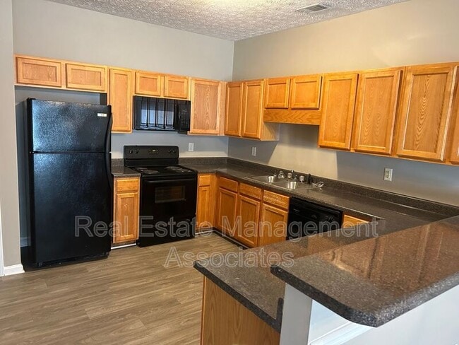 Foto del edificio - 1733 Carrington Dr