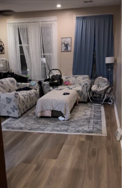 Foto principal - 3278 Main St