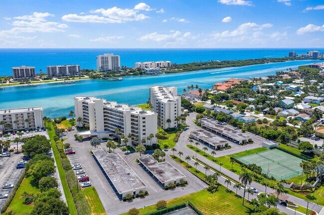 Foto del edificio - 19800 Sandpointe Bay Dr