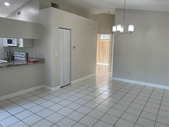 Building Photo - 11050 SW 152nd Ct
