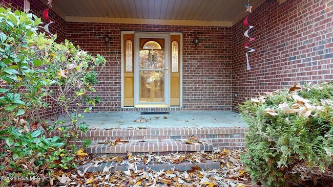 Building Photo - 1236 Rays Bridge Rd