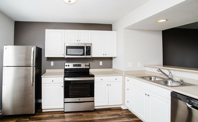 Building Photo - Hamburg Farms