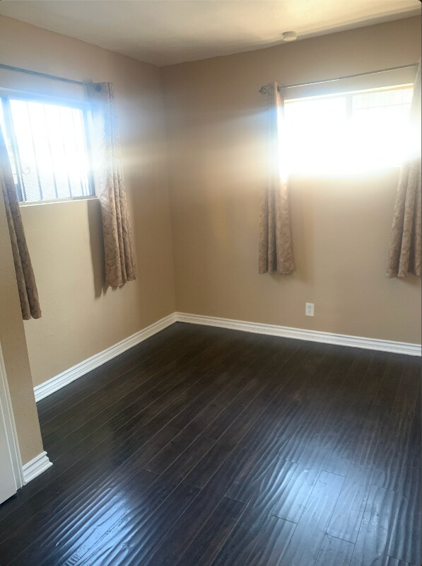 Foto del edificio - 9627 Hickory St