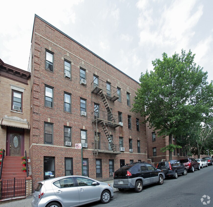 Primary Photo - 417 40th St
