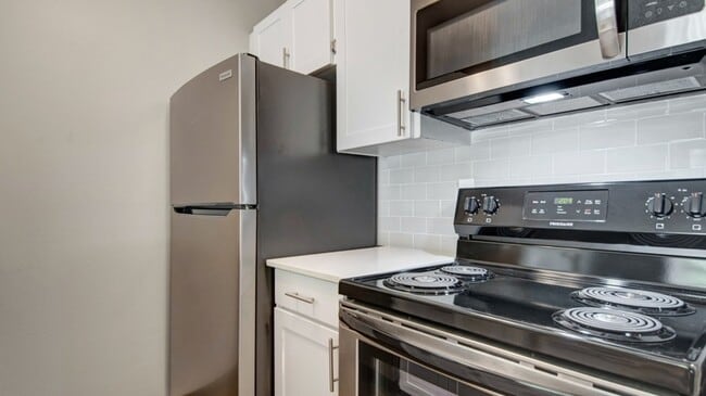 Building Photo - Arbor Creek Apartments