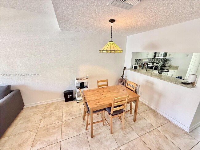 Building Photo - 70 Whitehead Cir