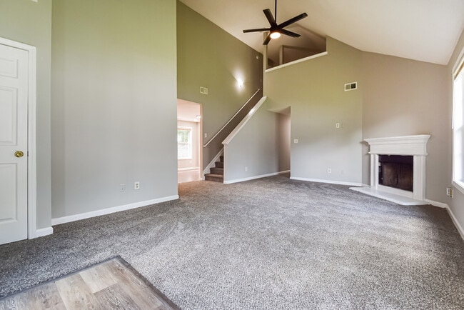 Building Photo - 6957 Mahonia Pl