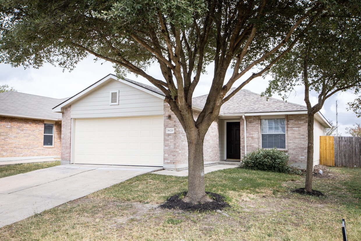 Primary Photo - 18220 Canopy Ln