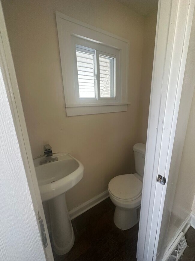 Foto del edificio - Euclid Single Cash Pay