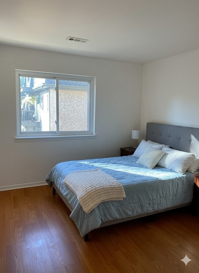 Building Photo - 880 S Plum Grove Rd