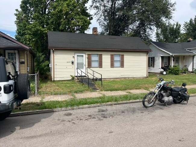 Photo - 2205 Roosevelt Blvd House