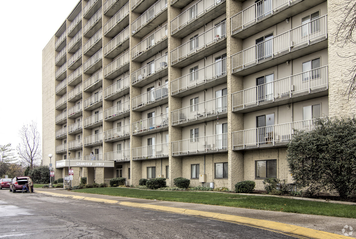 Building Photo - Grandview Tower Apartments