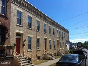 Building Photo - 509 23rd St