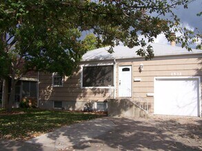 Building Photo - 1532 14th Ave