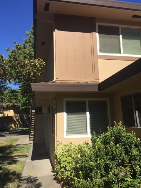 Foto principal - 2725 Bidwell St