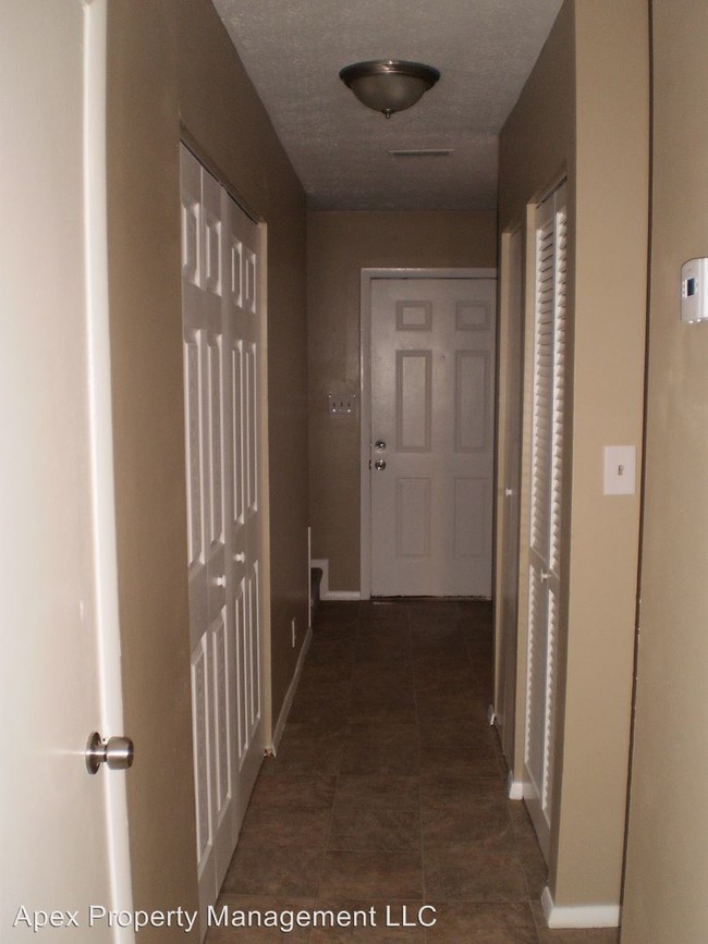 Building Photo - 9104 Cedarpark Ln NW