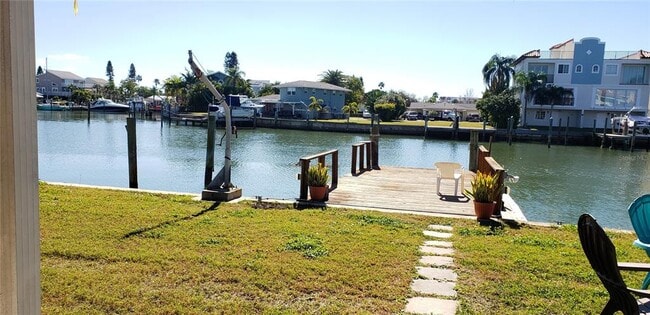 Building Photo - 185 175th Terrace Dr E