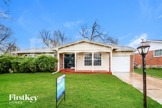 Building Photo - 2718 Westminster Dr