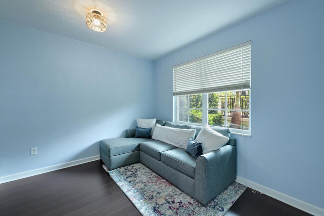 Building Photo - 2570 Gardens Pkwy
