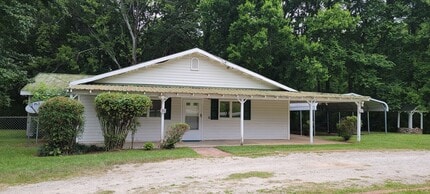 Building Photo - 5228 Central Church Rd