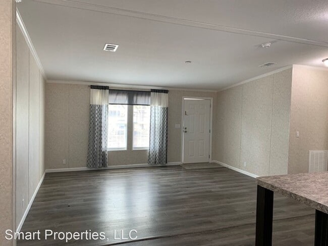 Building Photo - 3 br, 2 bath House - 2485 Thornhill Rd