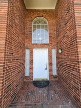 Building Photo - 14335 Berrington Dr