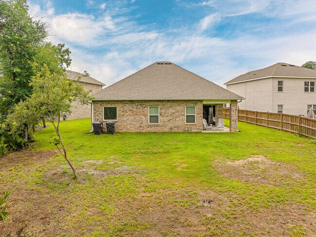 Building Photo - 145 Beaver Trl Dr