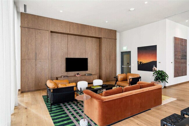 Foto del edificio - 601 N Miami Ave