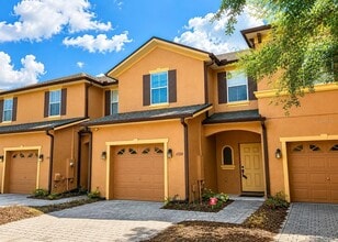 Building Photo - 1720 Retreat View Cir