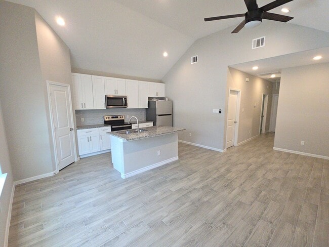 Foto del edificio - 11442 Underwood St