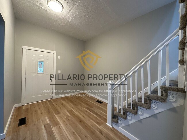 Foto del edificio - Refreshed 3 Bedroom, 2 Bathroom Home Avail...
