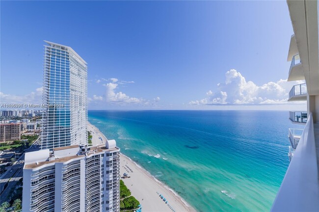 Building Photo - 16699 Collins Ave