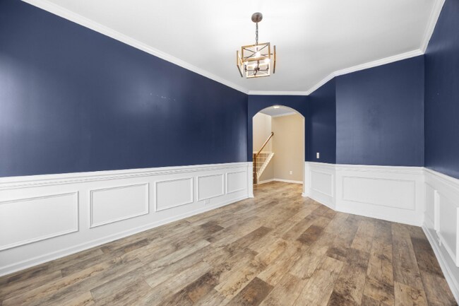 Foto del edificio - 677 Redbud Ln
