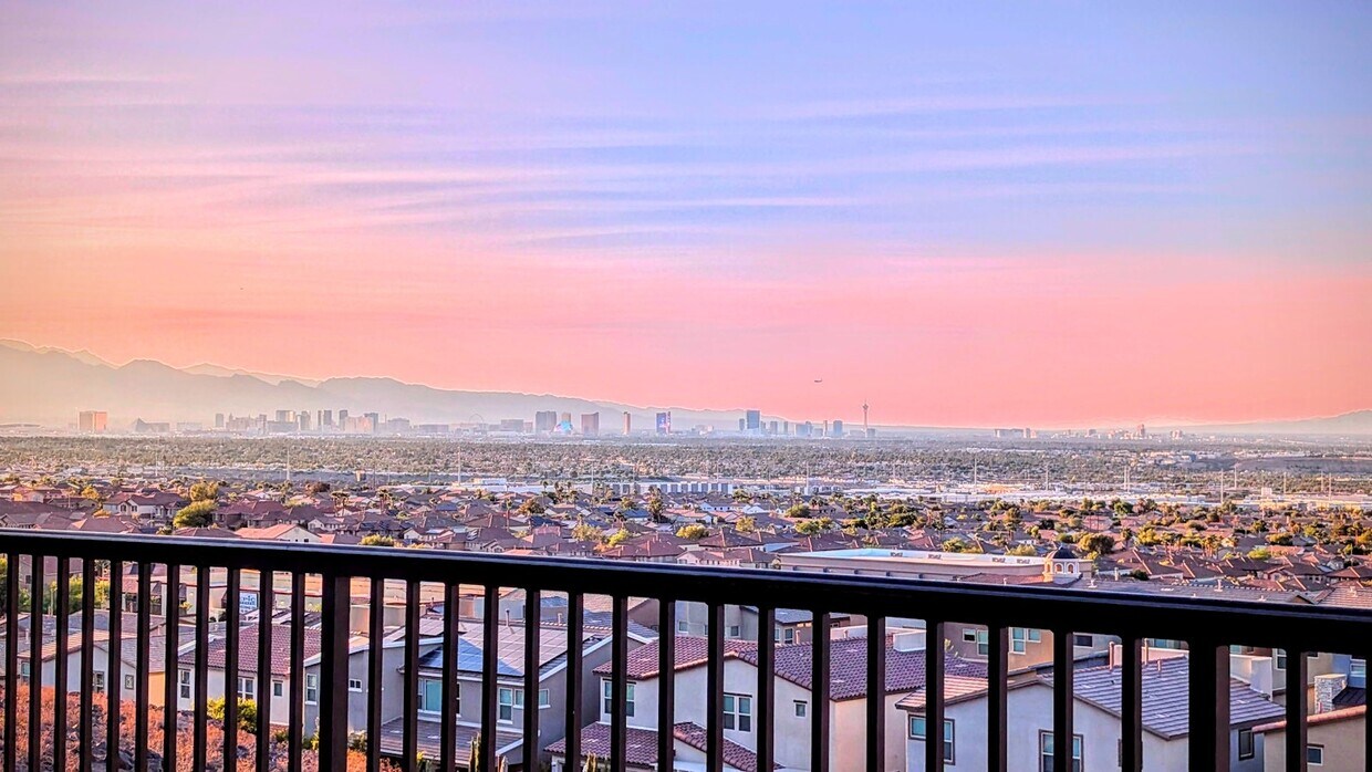 Foto principal - 1038 Delbrook Ave