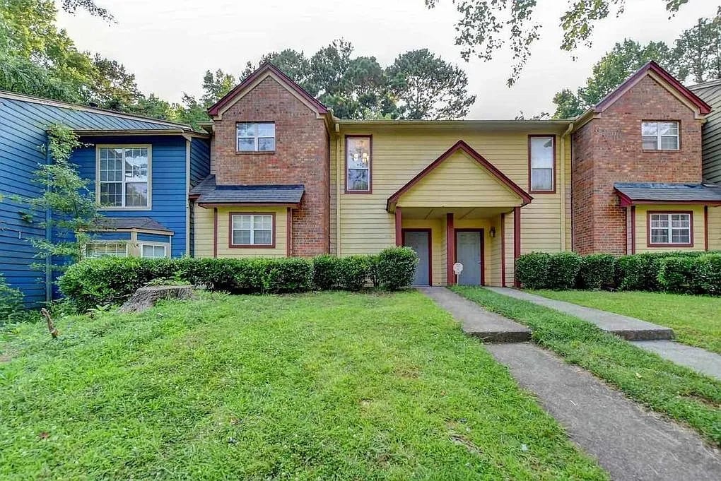 Room in Townhome on Mountain Springs Cir - Room in Townhome on Mountain Springs Cir
