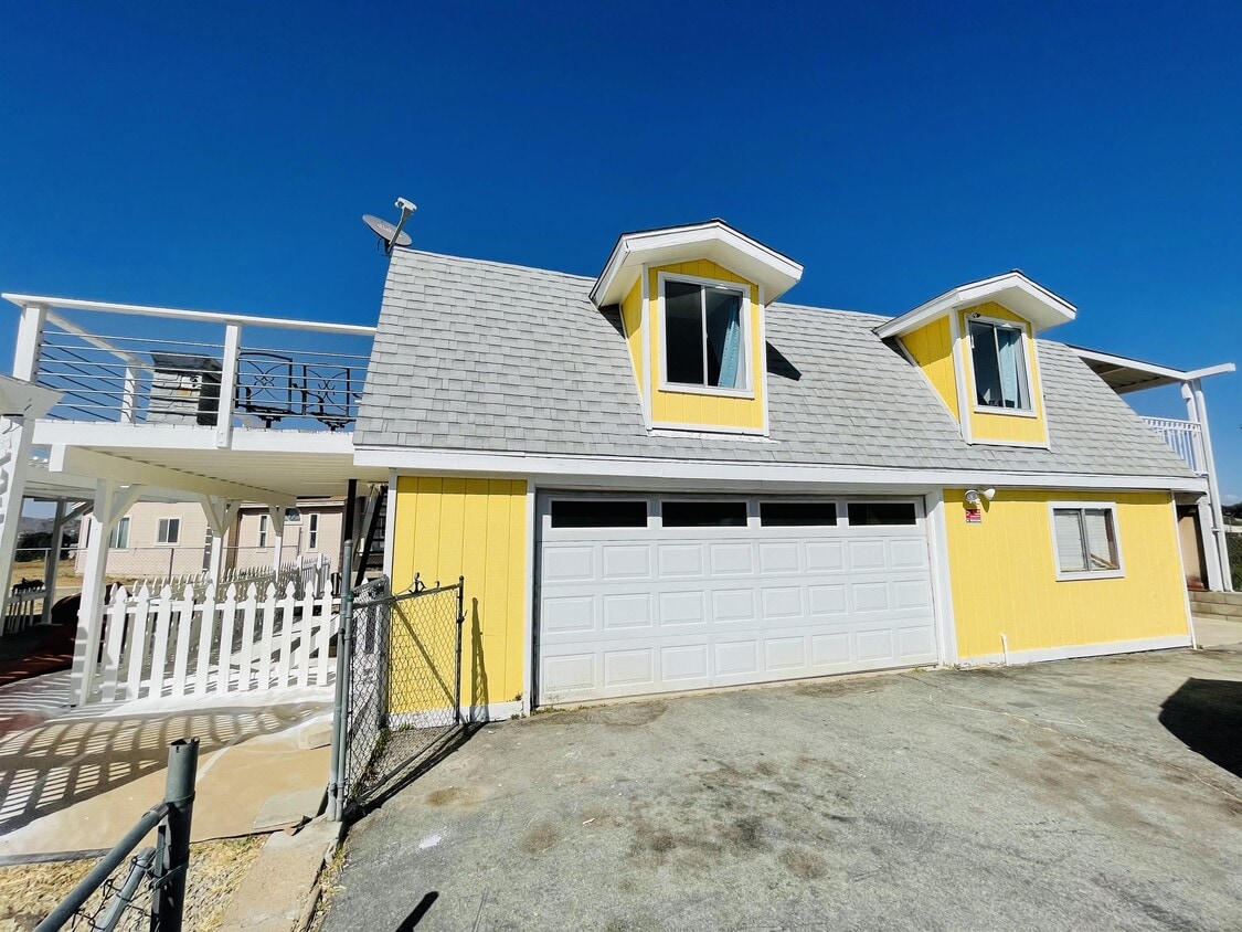 20132 Palomar St, Wildomar, CA 92595 House Rental in Wildomar, CA